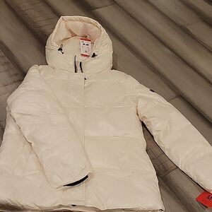 Two by Vince Camuto puffer,M